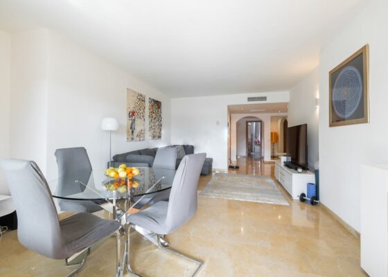 Luxuruy Apartment in a golf community in Nova Santa Ponsa for sale