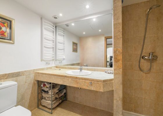 Luxuruy Apartment in a golf community in Nova Santa Ponsa for sale