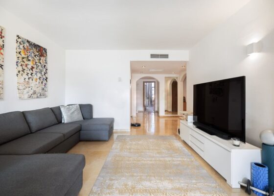 Luxuruy Apartment in a golf community in Nova Santa Ponsa for sale