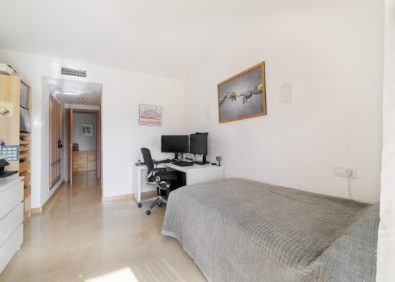 Luxuruy Apartment in a golf community in Nova Santa Ponsa for sale