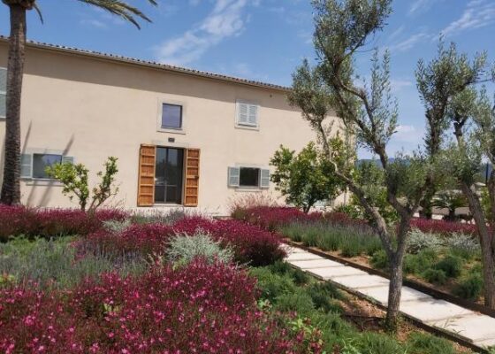 Finca in Marratxi with a lot of land for sale