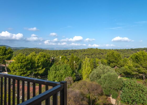 Duplex Penthouse with sea views in Bonanova for sale