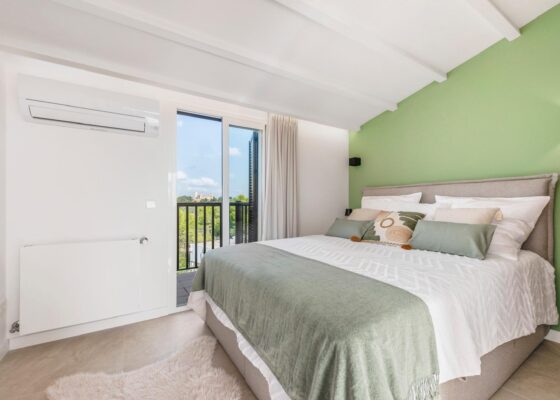 Duplex Penthouse with sea views in Bonanova for sale