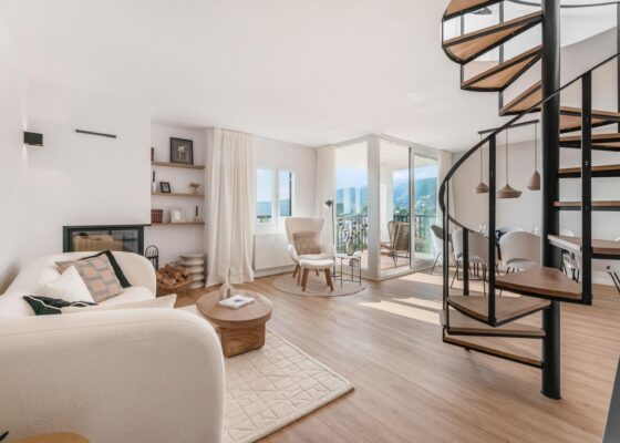 Duplex Penthouse with sea views in Bonanova for sale