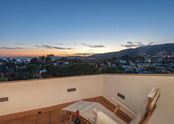 Duplex Penthouse with sea views in Bonanova for sale