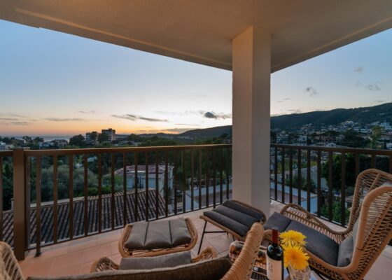 Duplex Penthouse with sea views in Bonanova for sale