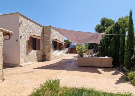 Charming house in El Toro for sale