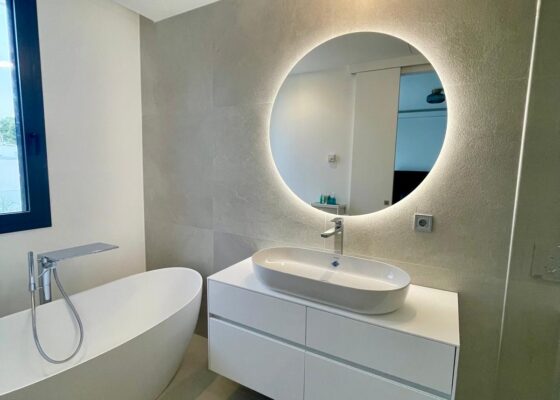 Luxury Villa in Portals / Bendinat for rent