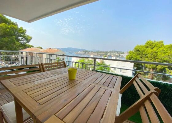 Three bedroom Penthouse with seaviews in Santa Ponsa for sale