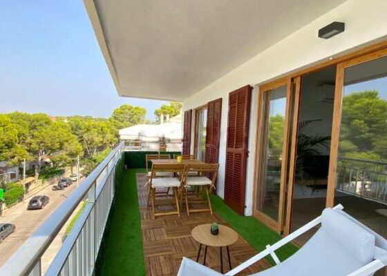 Three bedroom Penthouse with seaviews in Santa Ponsa for sale