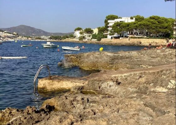 Three bedroom Penthouse with seaviews in Santa Ponsa for sale
