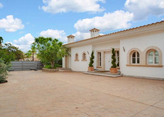 Villa in Son Vida for sale