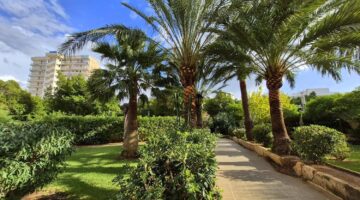 Two bedroom apartment by the ocean for sale in magaluf