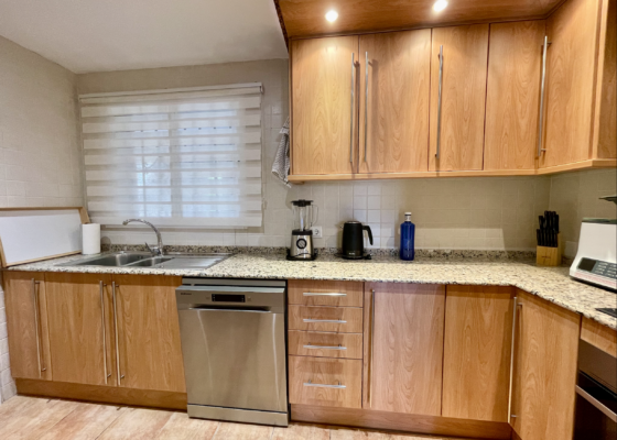 Erdgeschoss Wohnung in Anlage mit Pool in santa ponsa zu vermieten