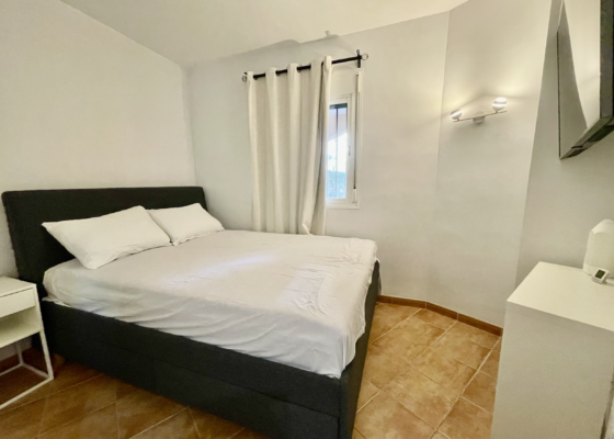 Erdgeschoss Wohnung in Anlage mit Pool in santa ponsa zu vermieten