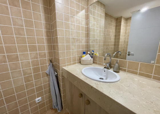 Erdgeschoss Wohnung in Anlage mit Pool in santa ponsa zu vermieten