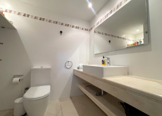 Erdgeschoss Wohnung in Nova Santa Ponsa mit Meerzugang zu verkaufen