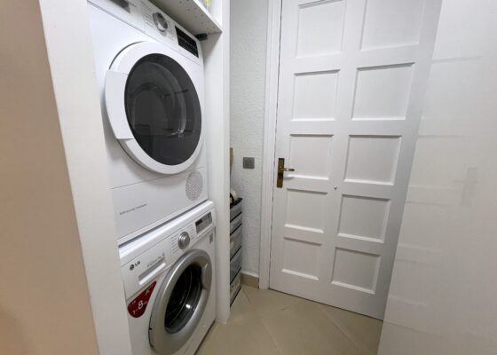 Erdgeschoss Wohnung in Nova Santa Ponsa mit Meerzugang zu verkaufen